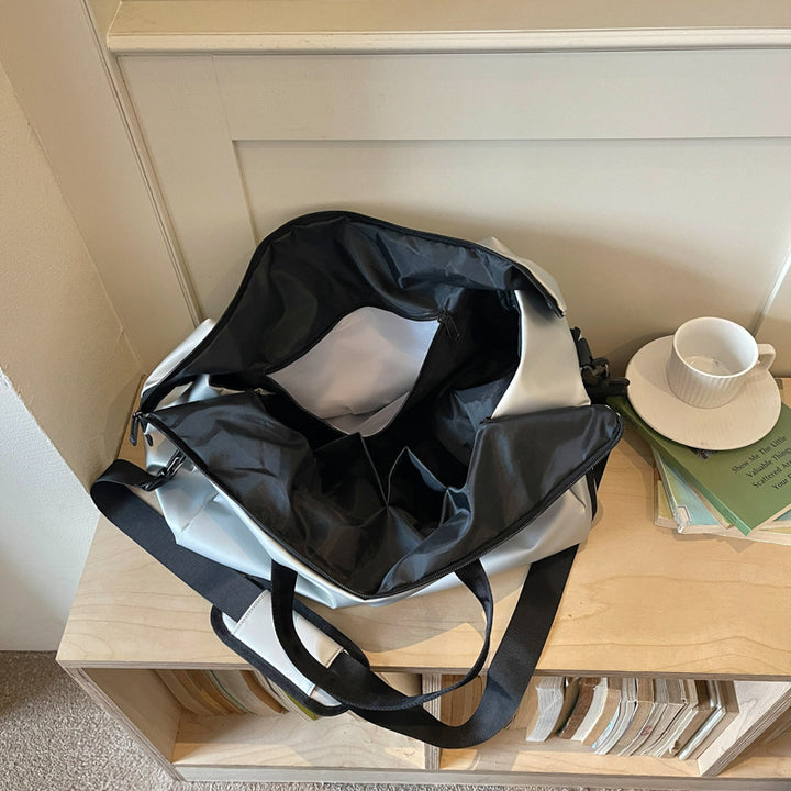 Sporty Travel Duffel with Versatile Compartments and Water-Repellent Material Stornfield