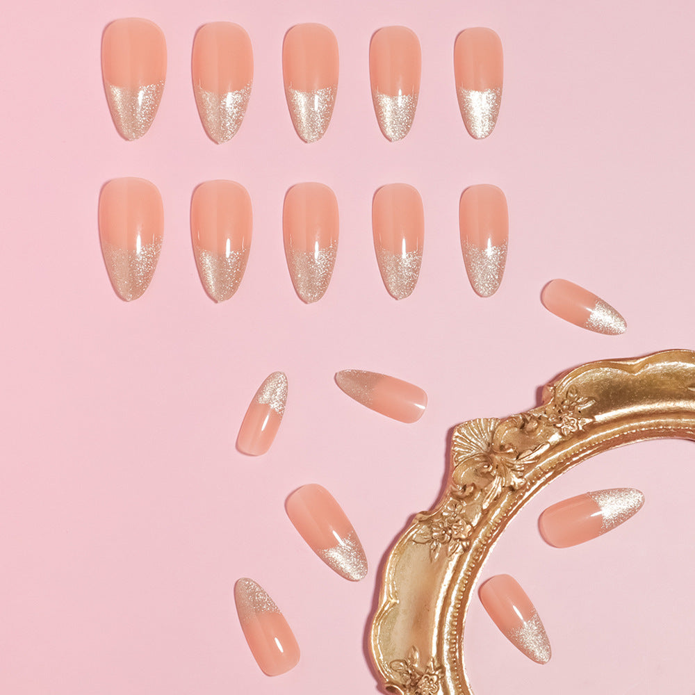 Elegant Almond-Shaped Press-On Nails Stornfield