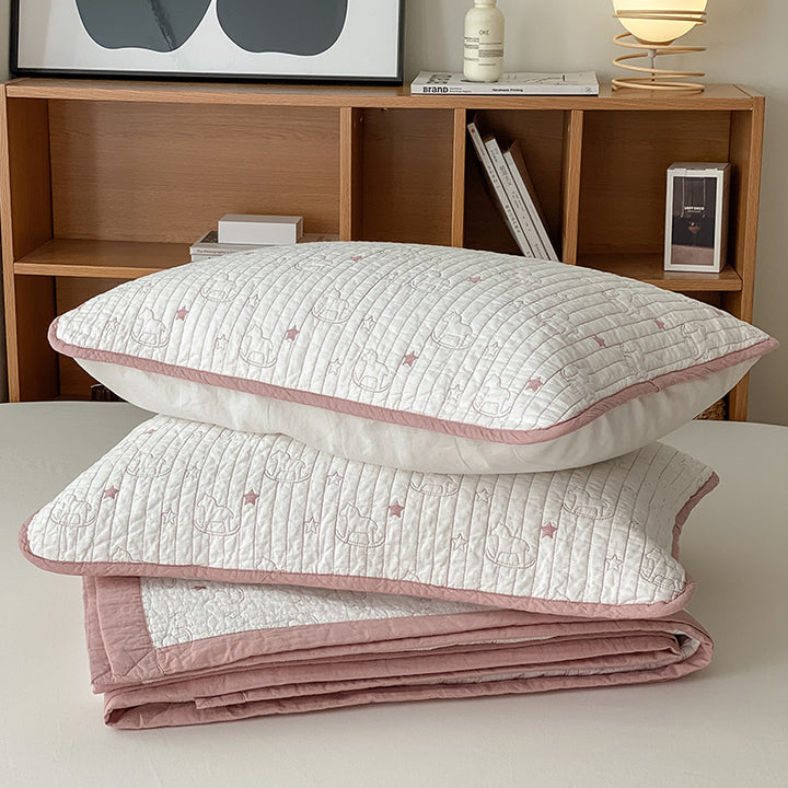 Lightweight Cotton Quilted Bedspread Set with Pillow Shams