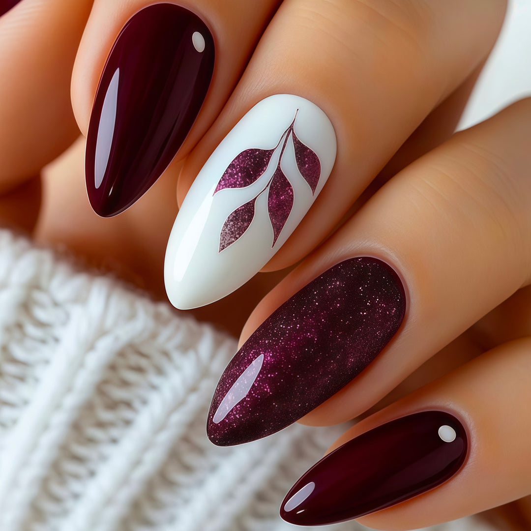 Artistic Press-On Nail Art Set with Glittery Leaf Design Stornfield