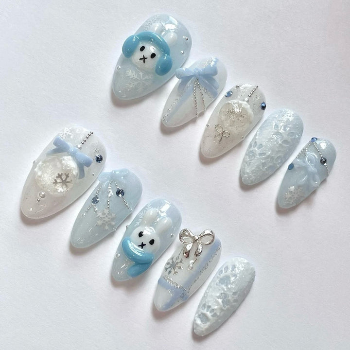 Seasonal-Themed Press-On Nail Art Set