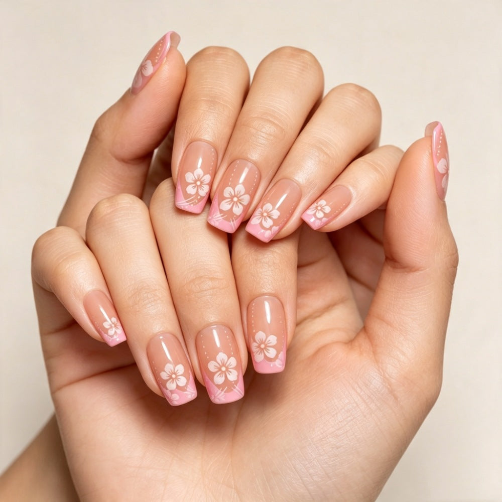 Artificial nails with delicate floral designs Stornfield