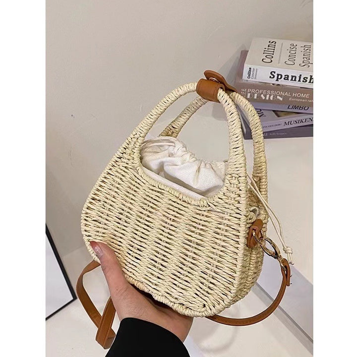 Fashionable wicker handbag with elegant leather detail Stornfield