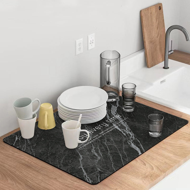 Marble-Inspired Table Mat Stornfield