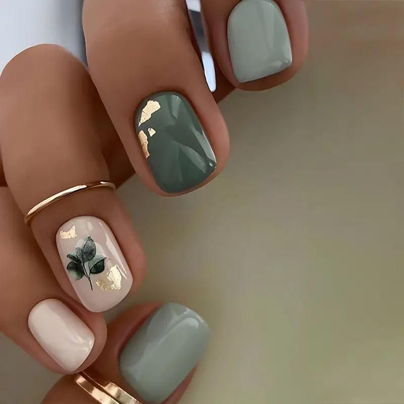 Elegant Botanical Nail Art Set Stornfield