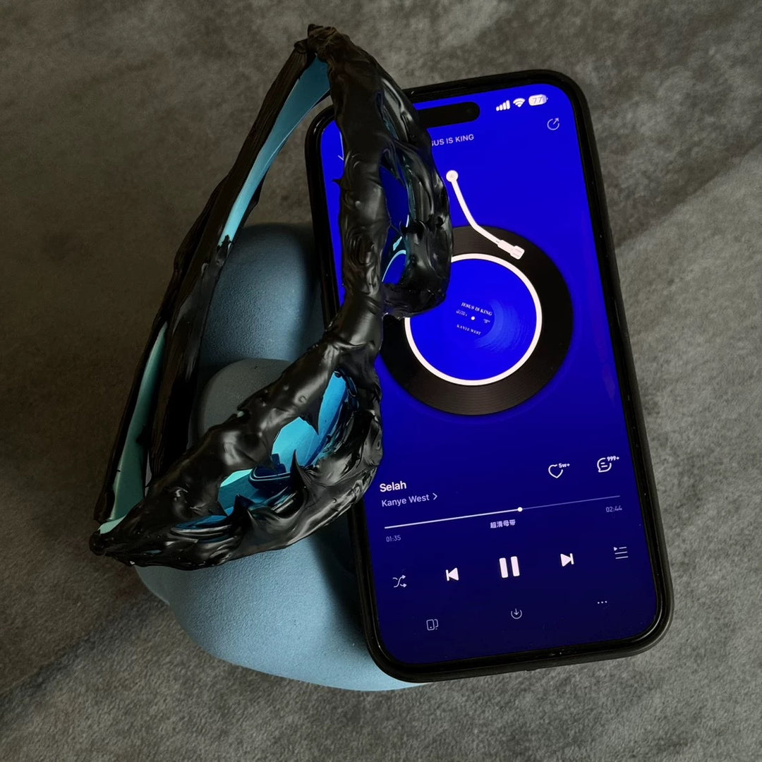 Women's Creative Fashion Sunglasses with Unique Frame Stornfield