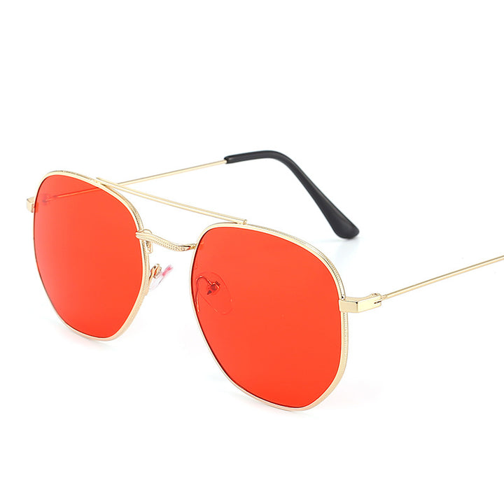 Ladies sunglasses with oval frame and protective gradient lens Stornfield