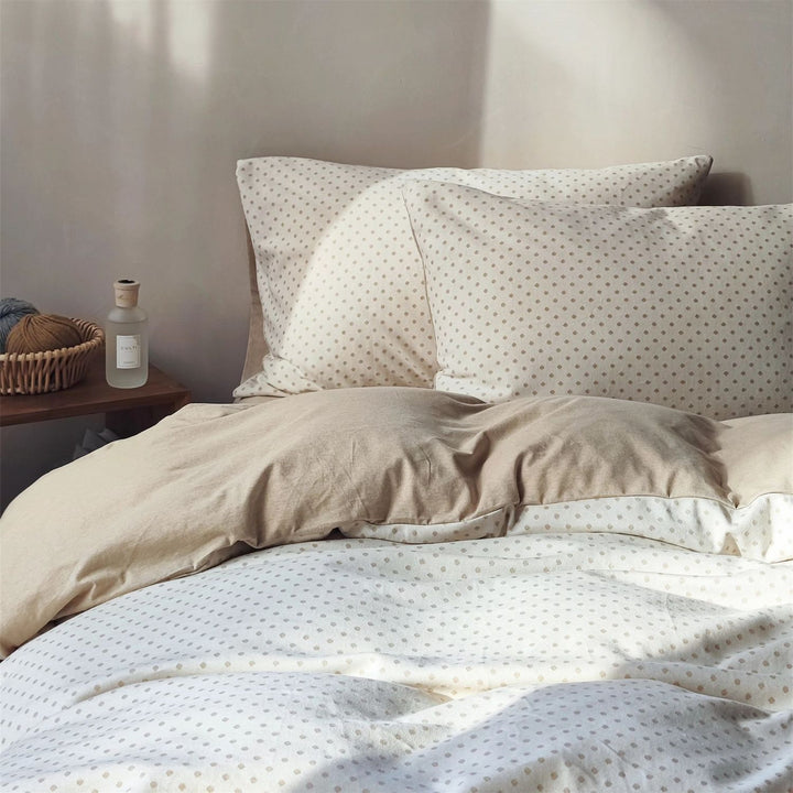 Breathable Percale Dot-Print Duvet Cover and Pillowcase Set
