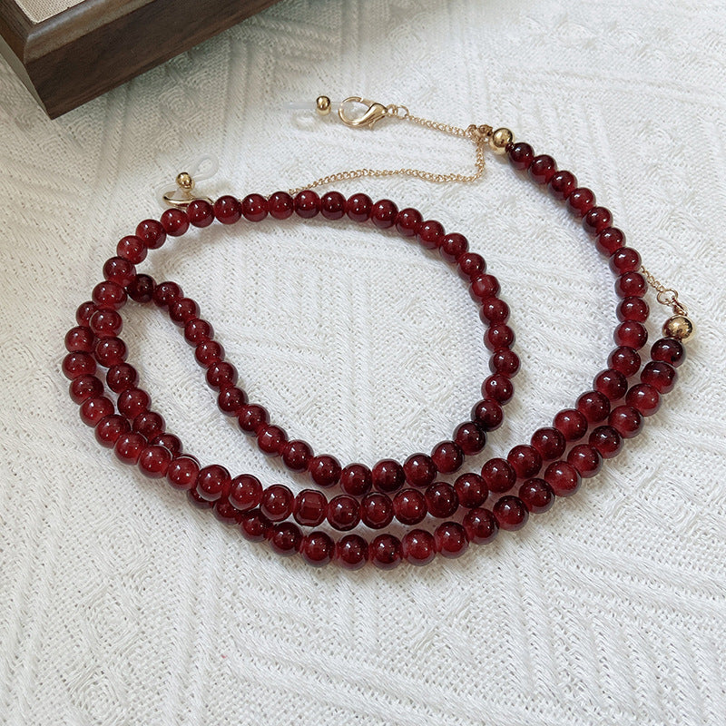 Fashionable jewelry band made of onyx beads Stornfield