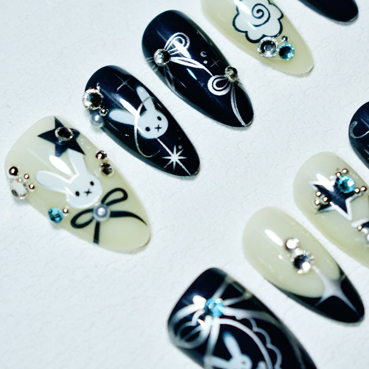 Artistic Themed Press-On Nails Stornfield