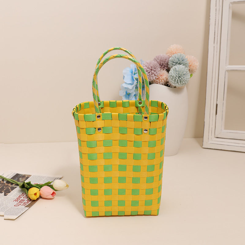 Braided Shopping Bag in Modern Checkered Pattern Stornfield