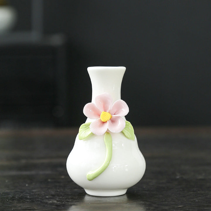 Artistic Floral Porcelain Vase Stornfeild