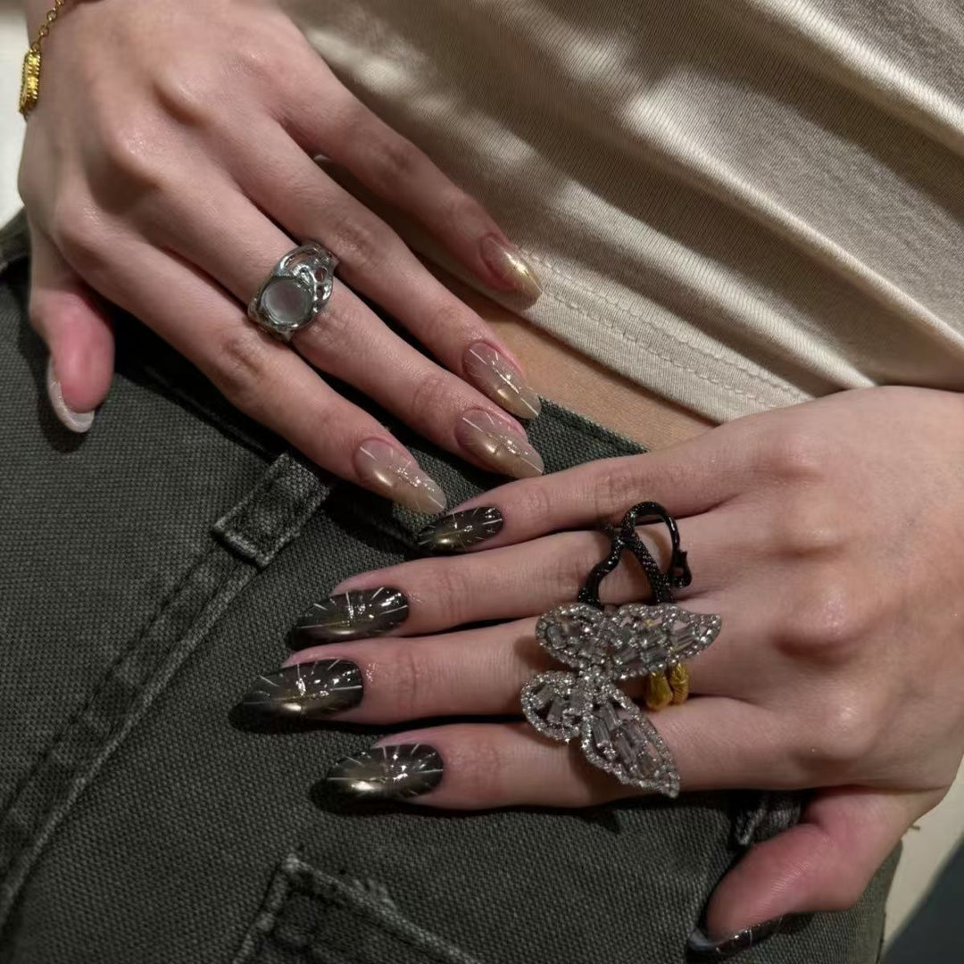 Elegant Stiletto Nail Art Extensions