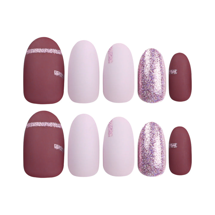 Elegant Nail Art with Glitter and Matte Effects Stornfield