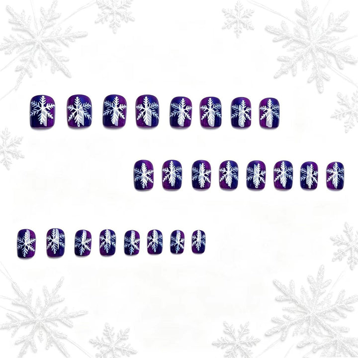 Artificial nails with festive snowflake design Stornfield