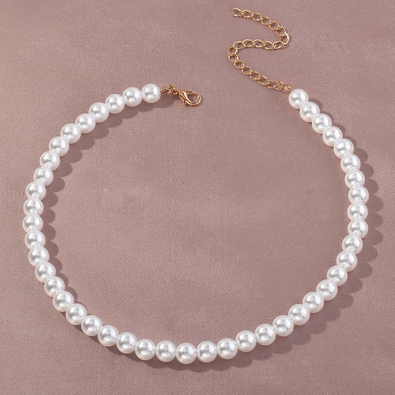 Elegant Pearl Necklace Stornfield