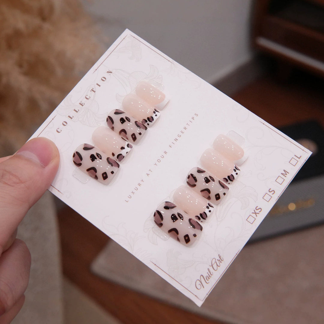 Luxury Leopard Print Press-On Nail Tips