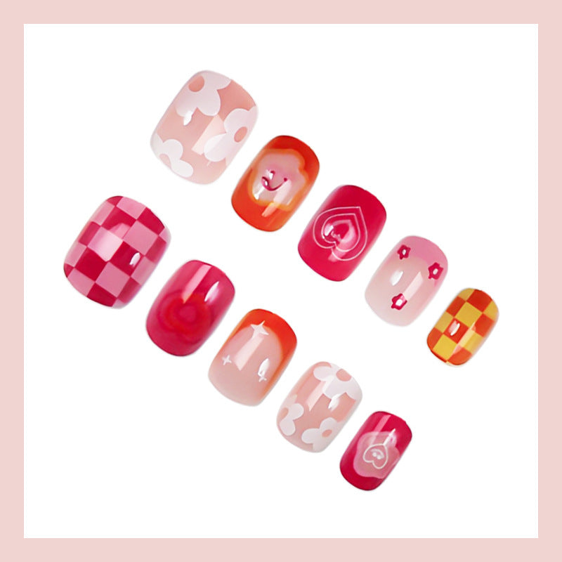 Nail art set with playful-romantic designs Stornfield