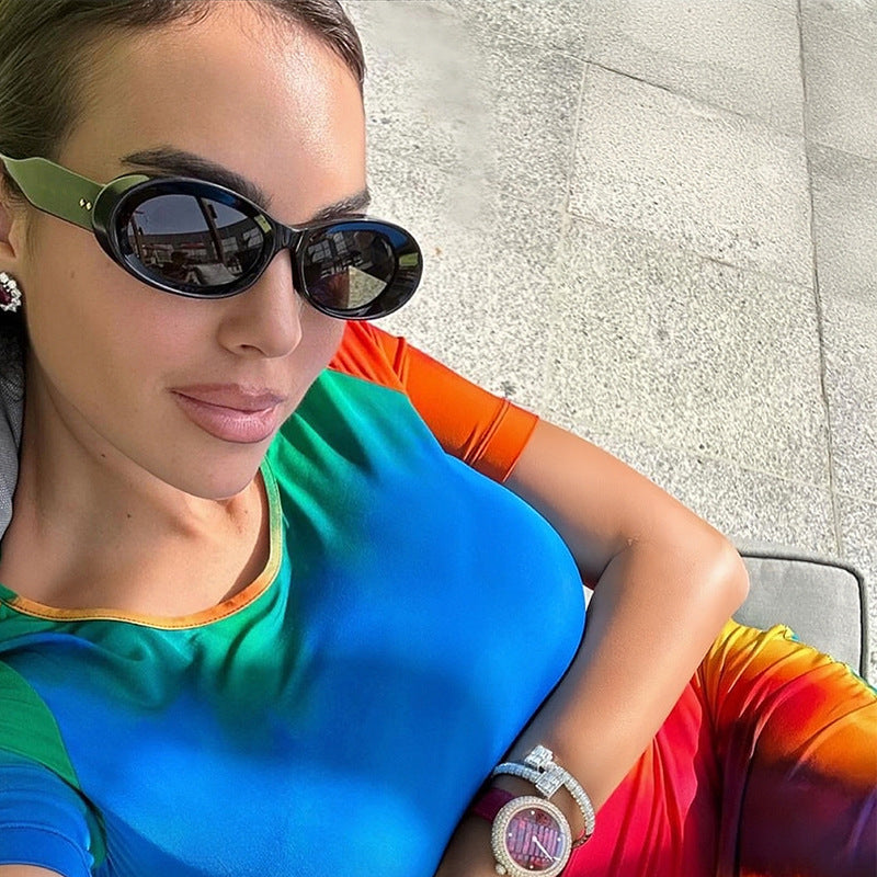 Women Retro-inspired Sunglasses in elegant oval design Stornfield