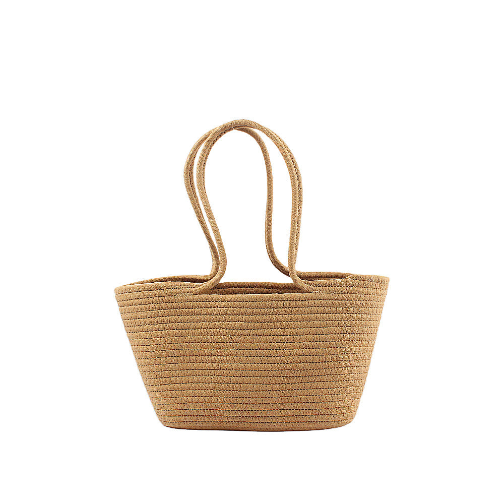 Basket bag with playful lace accent Stornfield