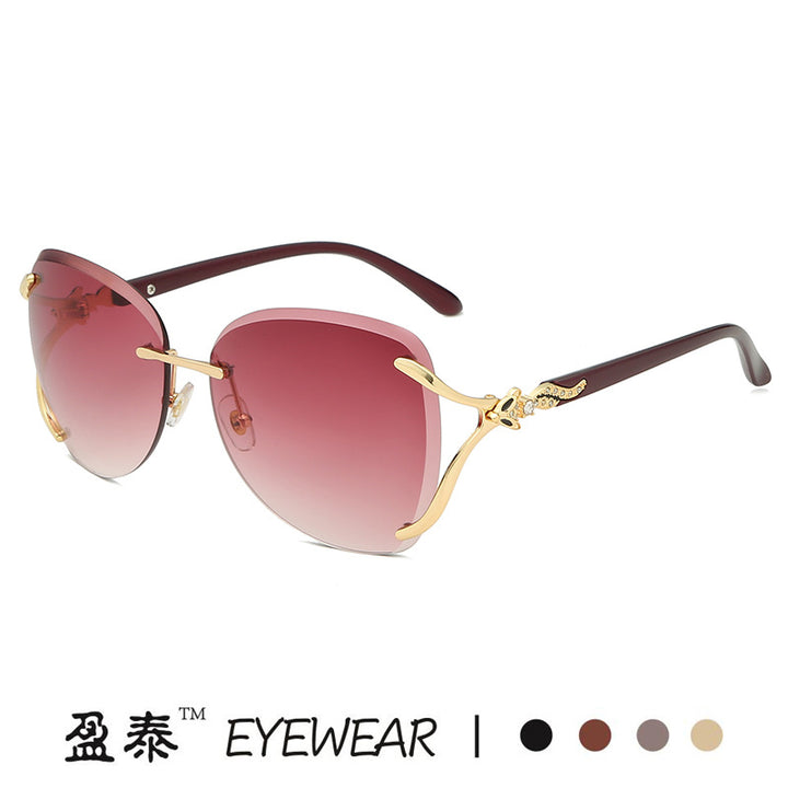 Women's elegant sunglasses with extravagant metal frame and mirrored lenses Stornfield