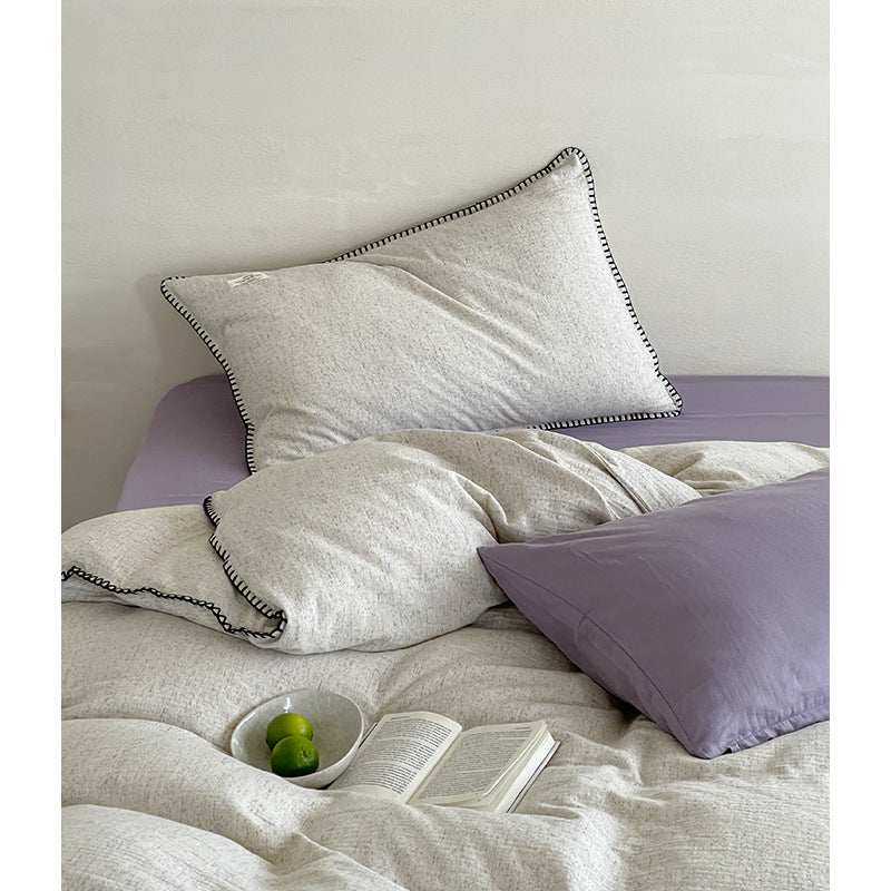High-quality bedding set made of cotton-linen with fine texture and contrasting decorative seam