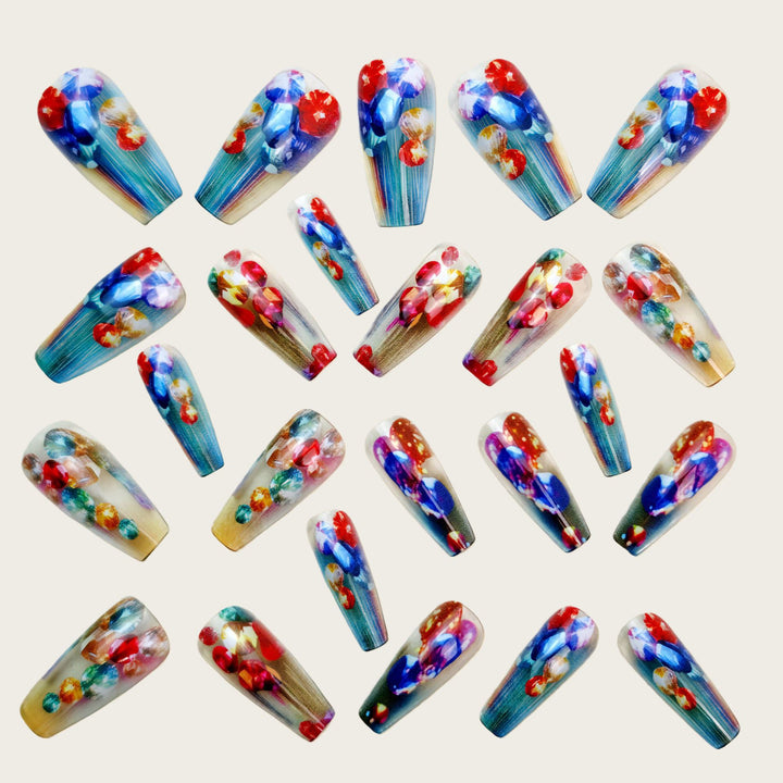 Artificial nails with sparkling crystal decorations Stornfield