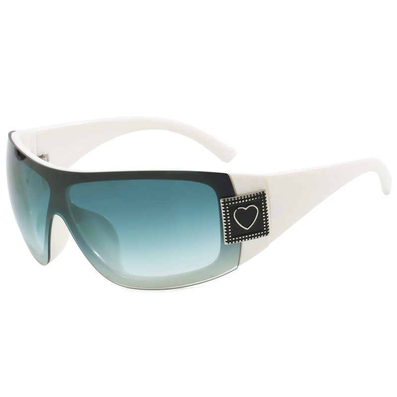 Women Sporty Sunglasses with Modern Design Stornfield