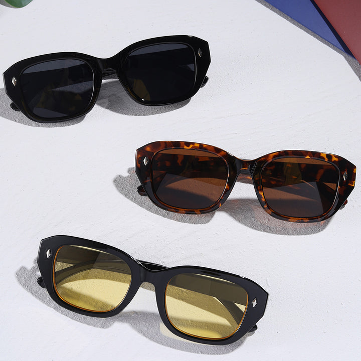 Women's stylish square sunglasses with high-quality tortoiseshell frame Stornfield