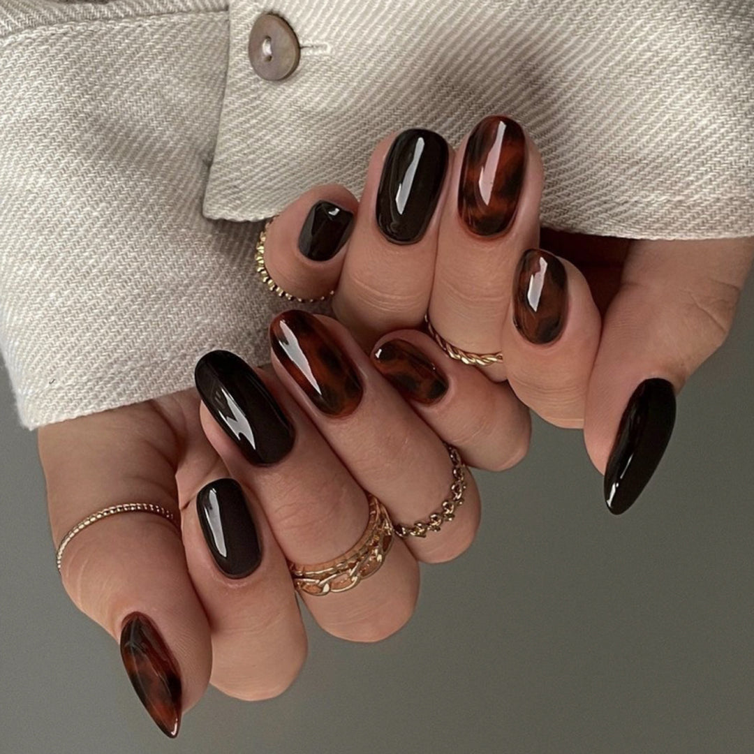 Elegant artificial nails in modern stiletto design Stornfield