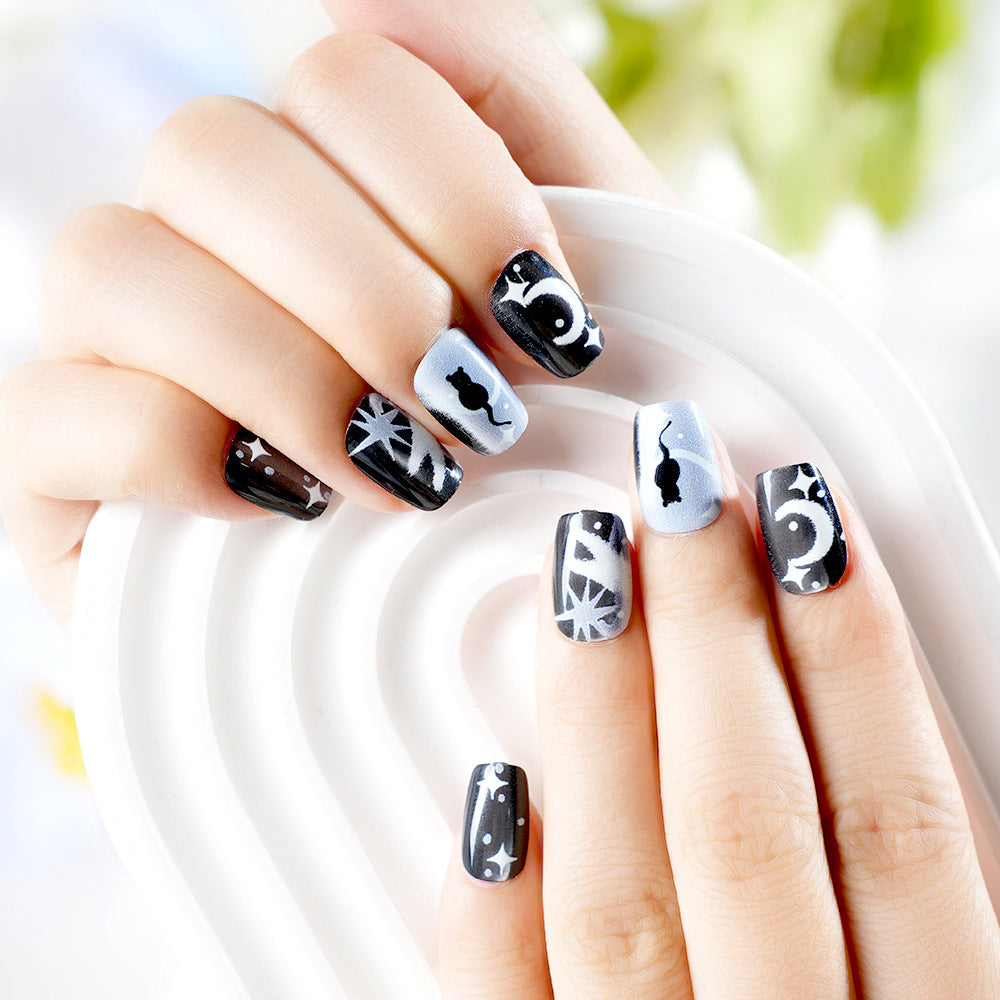 Artistic Themed Press-On Nail Set Stornfield