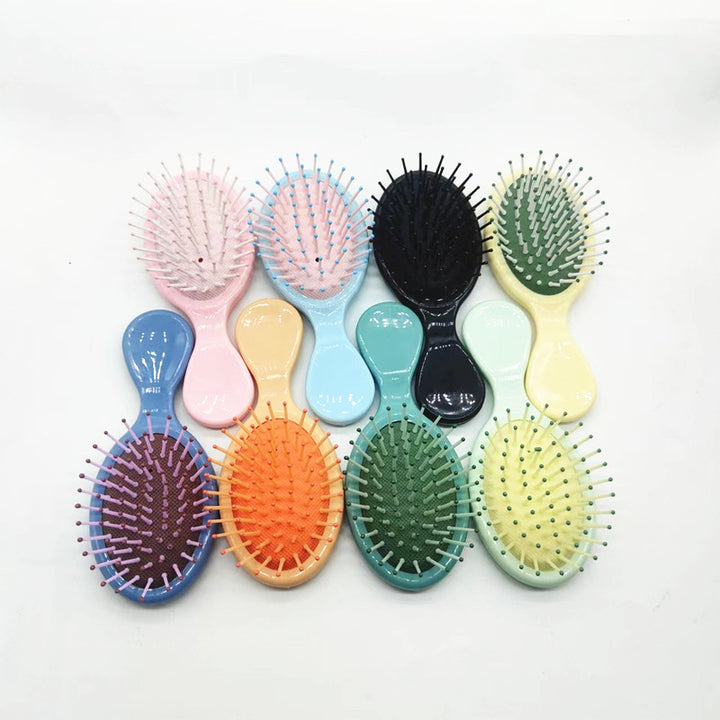Hair comb with ergonomic handle Stornfield