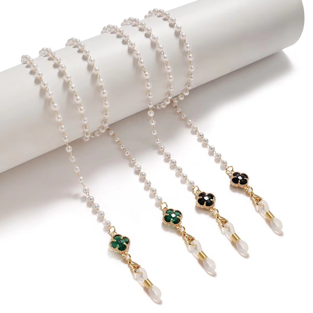 Elegant Glasses Chain Stornfield
