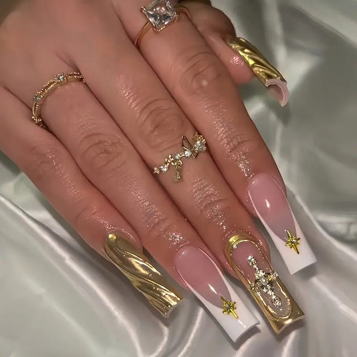Elegant Press-On Nail Art with Gold Accents Stornfield