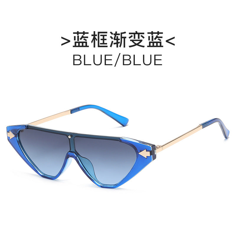 Women futuristic sunglasses with distinctive design Stornfield