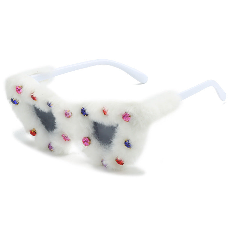 Unique Heart-Shaped Fur-Trimmed Sunglasses Stornfield