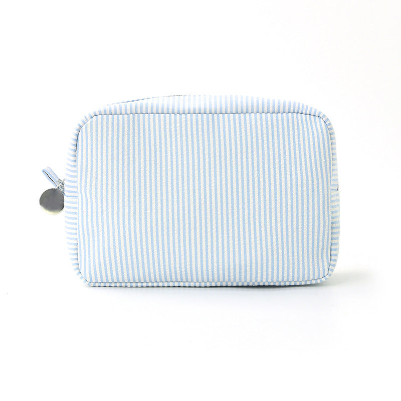 Cosmetic Organizer Bag Made of Textured Material Stornfield