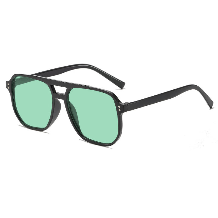 Stylish Wide-Frame Sunglasses Stornfield