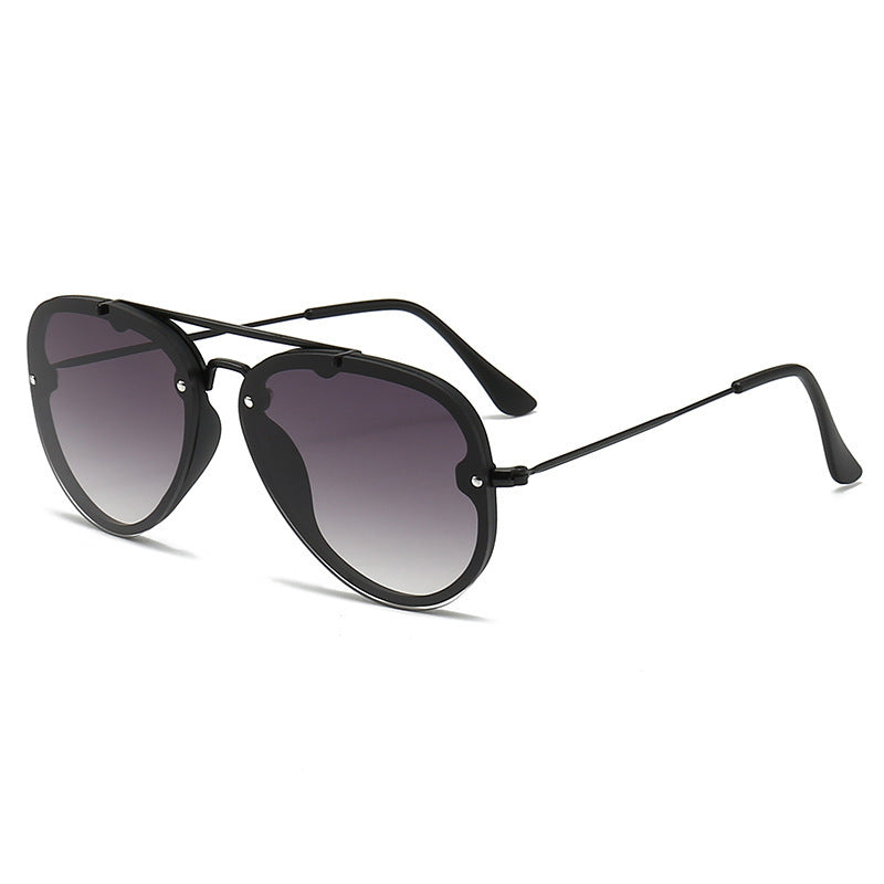 Ladies extravagant sunglasses with stylish frame and UV protection Stornfield