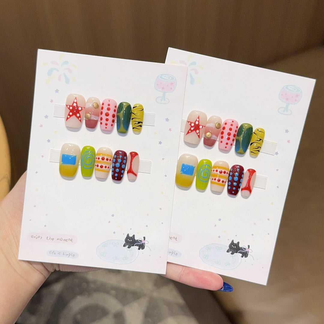 Artificial nails in creative design Stornfield