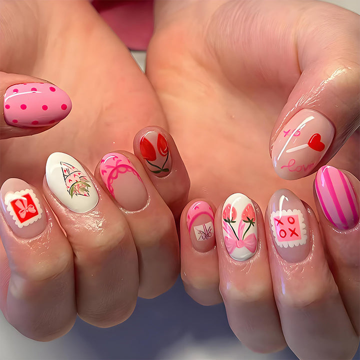 Artificial nail set with romantic floral and heartfelt designs Stornfield
