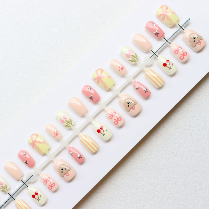 Cute Themed Press-On Nail Art Set Stornfield