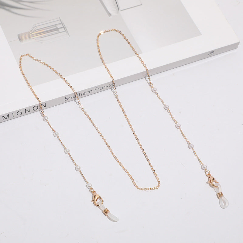 Star-Themed Eyewear Chain Stornfield