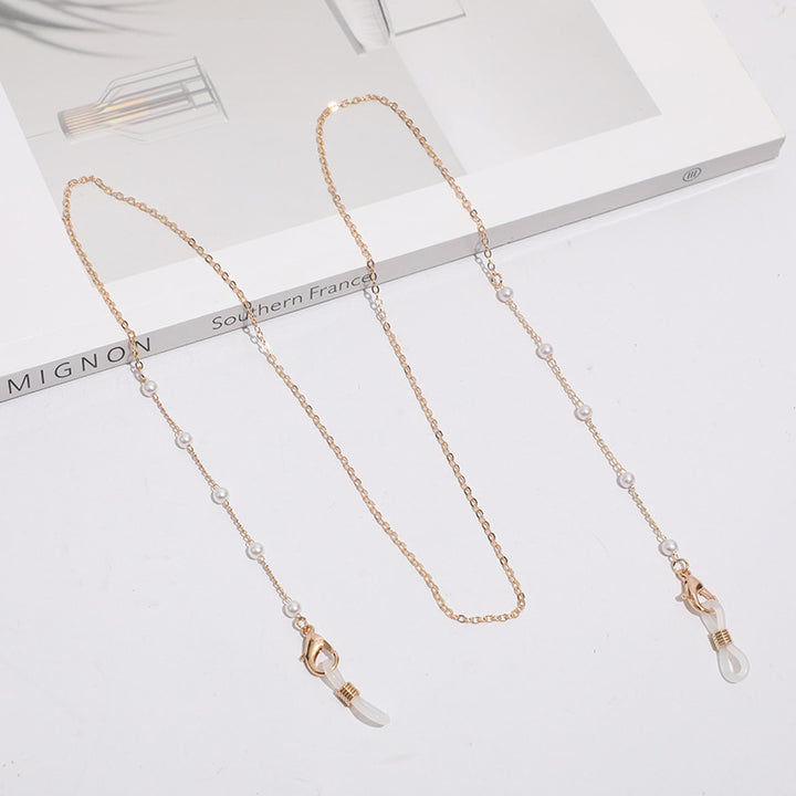 Star-Themed Eyewear Chain Stornfield