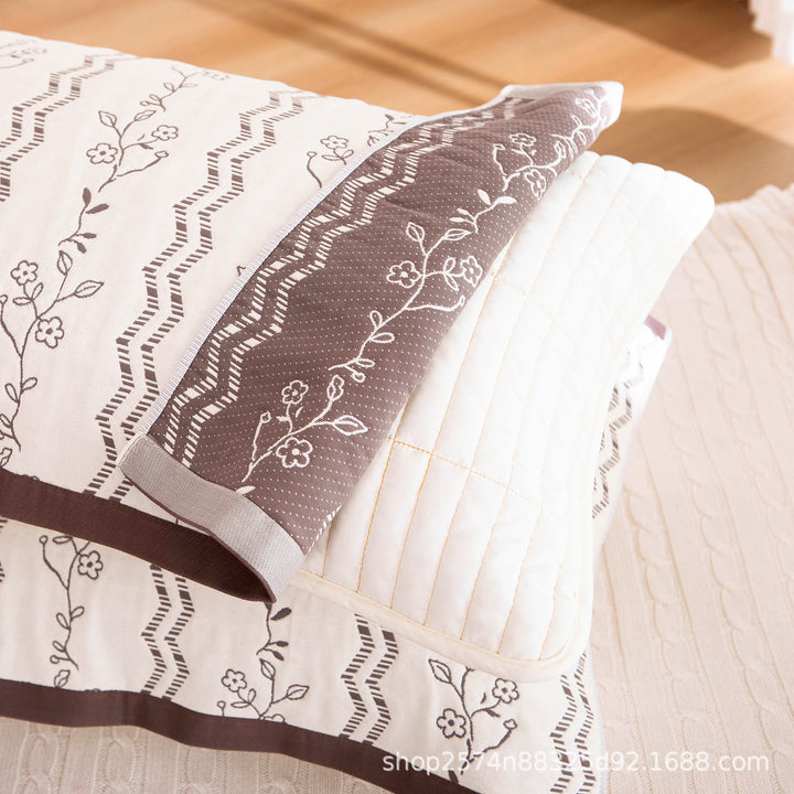 Women's pillowcase with high-quality, romantic floral pattern Stornfield