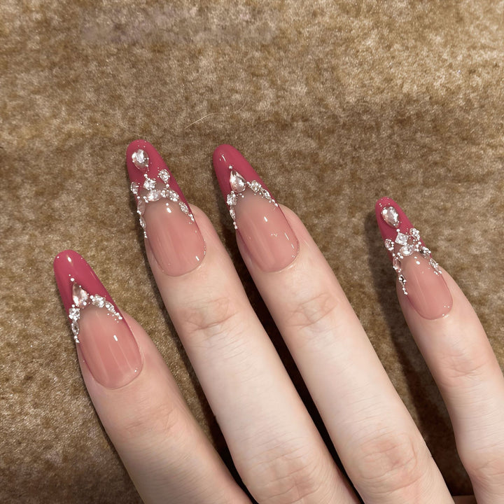 Artificial nails with sparkling rhinestone accents Stornfield