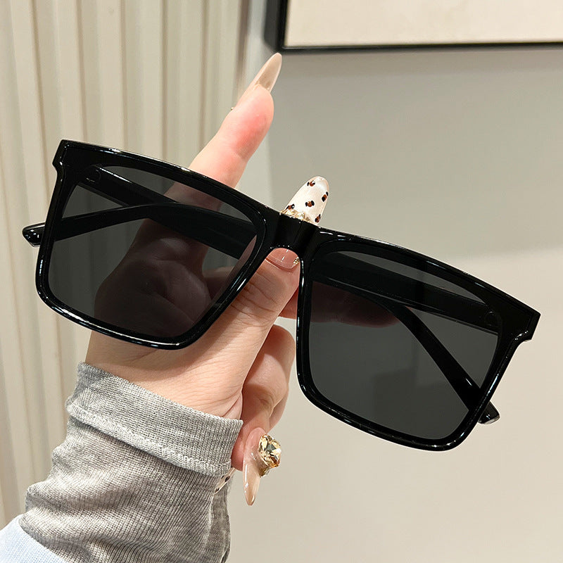 Women's trendy square sunglasses with UV protection and stylish transparent frame Stornfield
