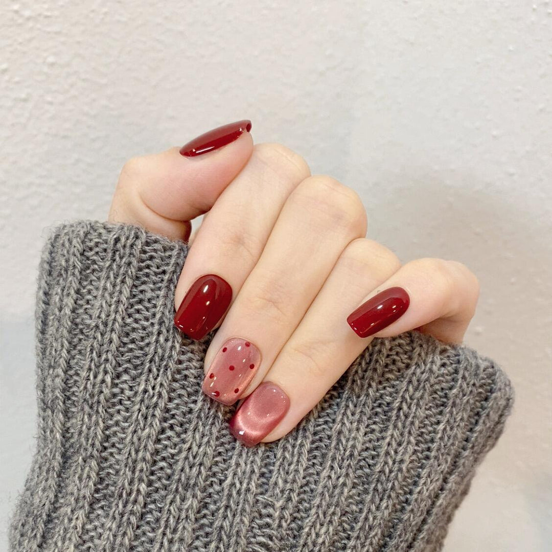 Artificial nail tips with creative dots and high gloss finish Stornfield
