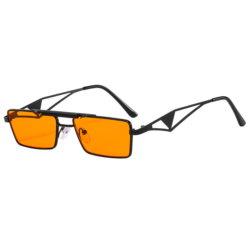 Fashionable sunglasses with square frame and mirrored lenses Stornfield