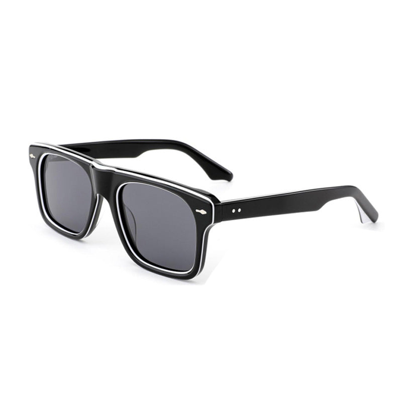 Ladies fashionable sunglasses in elegant tortoiseshell design Stornfield